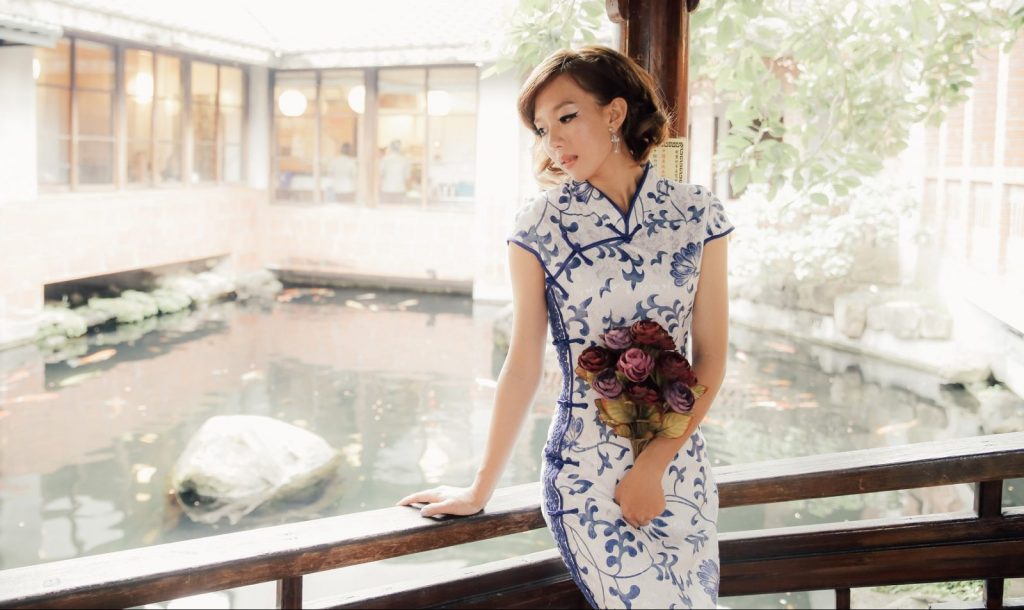O tradicional Qipao tornou-se um ícone da moda chinesa feminina