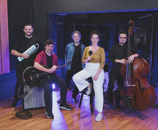 {{brizy_dc_image_alt imageSrc=