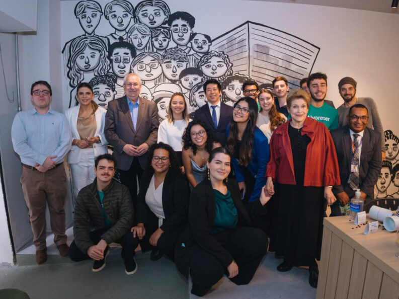 {{brizy_dc_image_alt entityId=